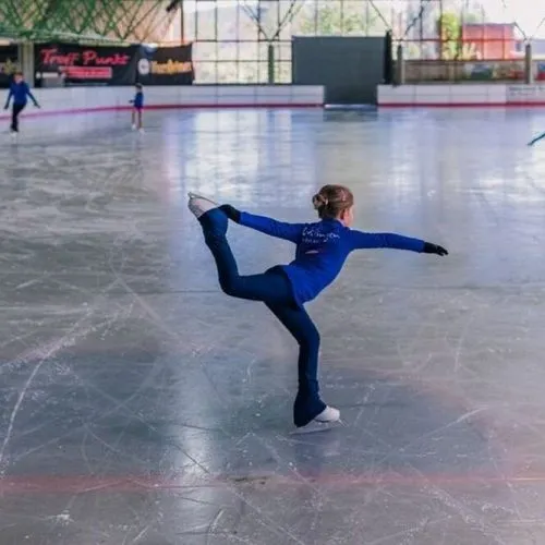 willingen-eissporthalle_1.jpeg